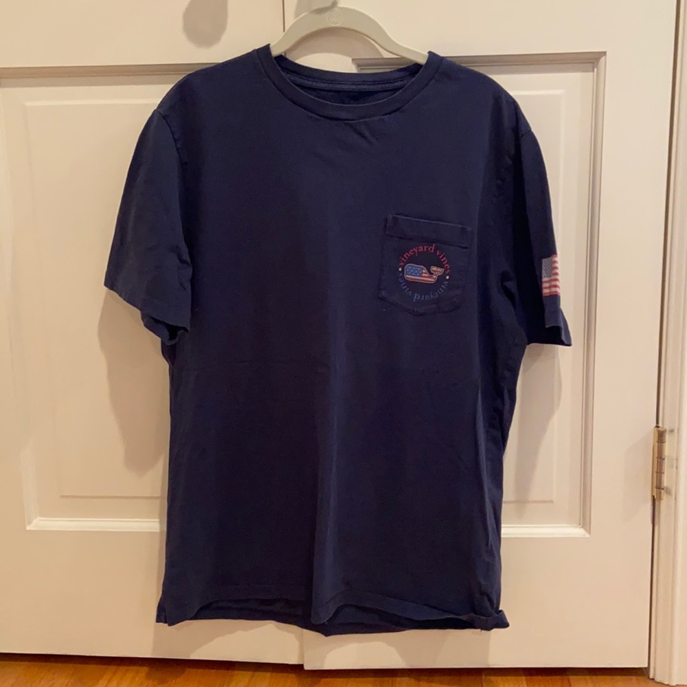 Vinyard Vines Men’s T shirt